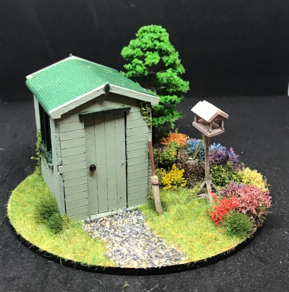 Dolls House Miniatures 1 48th 1 48th 1 4 Quarter Inch Scale Hand Made Garden Shed Scene quarter scale