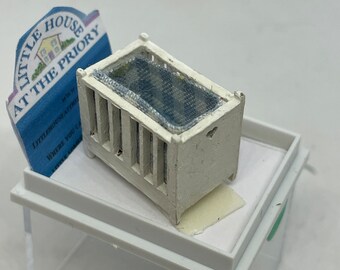 Dolls House 1/48th - Cot - WHITE