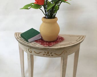 Dolls House Miniatures - Beige Side Table with accessories