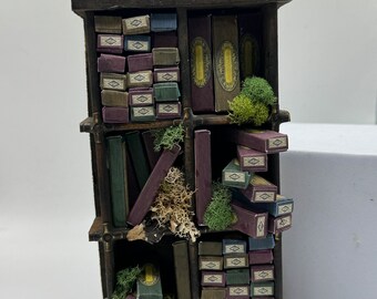 Dolls House Miniatures - 1/12th Wand Shelves / vintage print press box