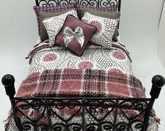 Dolls House Luxury Dressed 1/12th - 1:12 - 1 inch scale Hand Dressed Bed - Lady Sybil (Downton Abbey fabric)