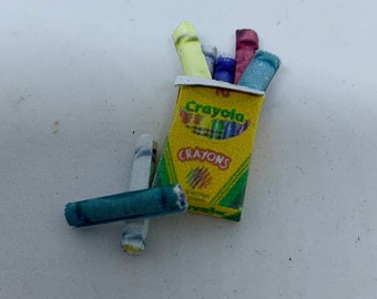 Dolls House Miniatures - Crayons