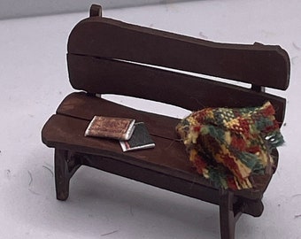 Dolls House Miniatures ( 1/48th - 1:48th - 1/4" - Quarter Inch Scale )  Hand Made  - Garden bench