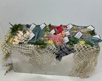Dolls House Miniatures - 1/12th Fish Counter