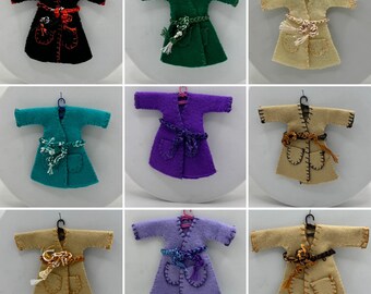 Dolls House 1/12th Dressing Gown (x1)