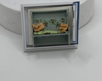 Dolls House 1/48th / 1:48 /Quarter Scale - settle / bench
