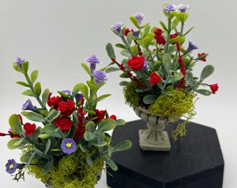 Dolls House Miniatures - Urn Planter x1