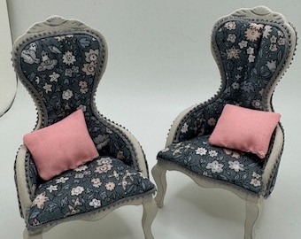Dolls House Miniatures - 1/12th elegant regency chair x1 ( liberty fabric)