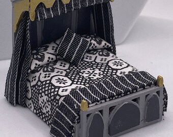 Dolls House Miniatures ( 1/48th - 1:48 - 1/4" - Quarter Inch Scale ) -  Half Tester Bed - Anne