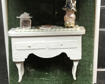 Dolls House Miniatures - Hand Painted Pretty 1/48th (1/4inch) quarter scale - Sideboard -