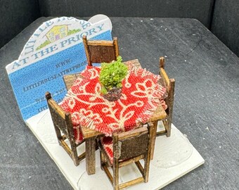 Dolls House  1/48th Table and 4 chairs
