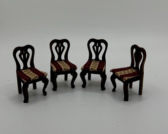 DOLLS HOUSE MINIATURES -   1/24th / 1:24th / Half Inch Scale  s/4 dining chairs