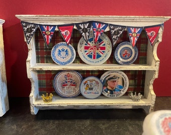 Dolls House Miniatures - Royal - King Charles III coronation - Commemorative wall shelf