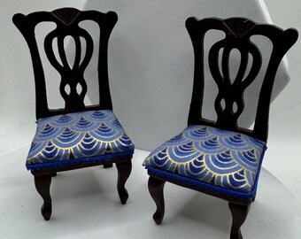 Dolls House Miniatures - 1/12 occasional side chair x1