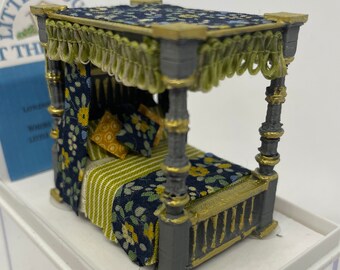 Dolls House Miniatures ( 1/48th - 1:48 - 1/4" - Quarter Inch Scale )  - Handmade four poster bed