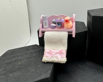 Dolls House Miniatures - 1/12 bathroom / nursery shelf