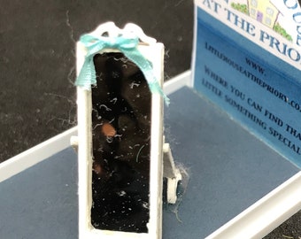 Dolls House   Dressed 1/48th cheval mirror