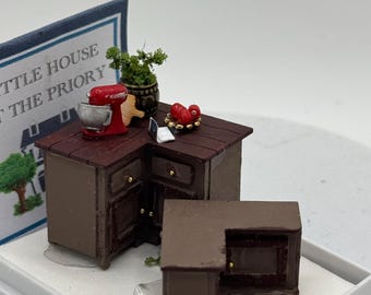 Dolls House 1/48th / 1:48 /  Quarter Scale  corner kitchen unit Cupboard and Wall unit