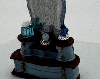 Dolls House 1/48th - Dressing Table