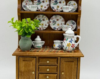 Dolls House Miniatures - Kitchen Dresser / Hutch