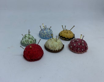 Dolls House Miniatures - Pin Cushion x1 (many colours available)