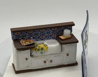 Dolls House 1/48th / 1:48 /  Quarter Scale  kitchen sink / Cupboard