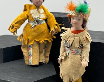 Dolls House Miniatures - 1/12th dolls in Fancy Dress x1 ( Indian / squaw )