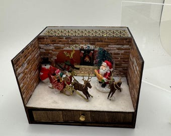 DOLLS HOUSE MINIATURES - 1/48th room box - Christmas