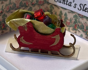 Dolls House Miniatures 1/144th  / 1:144 / Micro  / Dutch Scale Christmas Sledge