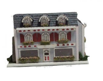 Hart’s Desire Miniatures - 1:144 1/144th micro scale house kit - Victorian Style Store Front