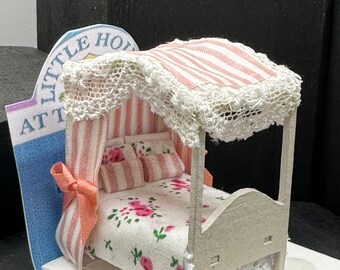 Dolls House Miniatures - Hand Made four Poster Bed (1/48th / 1:48 / Quarter Scale )