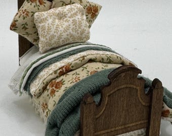 DOLLS HOUSE MINIATURES -   1/24th / 1:24th / Half Inch Scale  - single bed