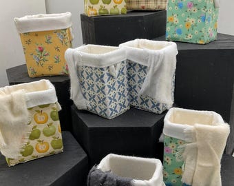 Dolls House Miniatures -  laundry basket x1
