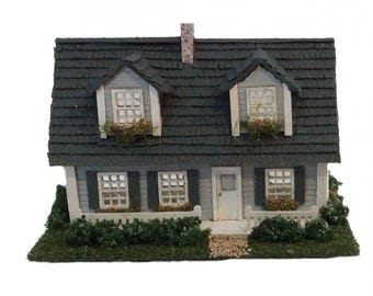 Hart’s Desire Miniatures - 1:144 1/144th micro scale house kit - 3/4 Cape Cod House