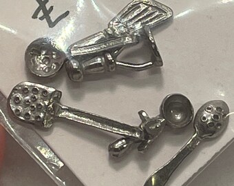Dolls House Miniatures - 1/24th Utensils