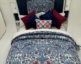 Dolls House Luxury Dressed 1/12th - 1:12 - 1 inch scale Double ( Charles Rennie Mackintosh ) bed with Liberty fabrics - Jane
