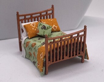 Dolls House Miniatures ( 1/48th - 1:48 - 1/4" - Quarter Inch Scale ) - Double  Bed - Felicity