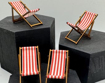 DOLLS HOUSE MINIATURES -   1/24th / 1:24th / Half Inch Scale  - Deck chair x 1