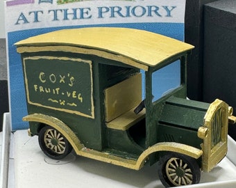 Dolls House  1/48th Shop Van