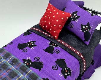 Dolls House Luxury Dressed 1/12th - 1:12 - 1 inch scale Hand Dressed Bed - Spooky Cat