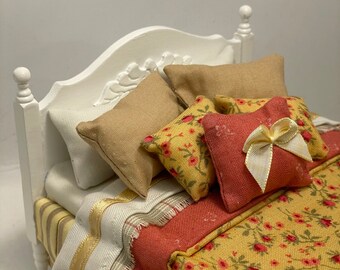 1/12th Beds and Cots 