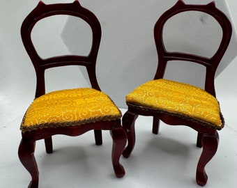 Dolls House Miniatures - 1/12 occasional side chair x1