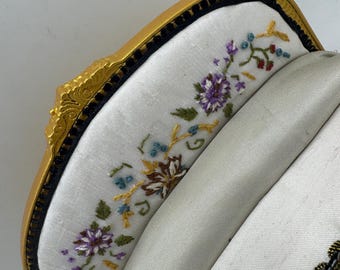 Dolls House Luxury Dressed 1/12th - 1:12 - 1 inch scale French Double bed with Hand Embroidery - William Morris / Liberty Silk bedding