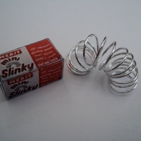 Puppen Haus Miniaturen - Slinky Spielzeug und Box