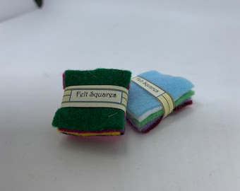 Dolls House Miniatures - Felt Square x1