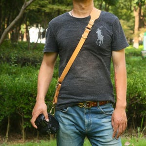 Personalized Leather Camera Sling Strap, Vintage DSLR Camera Shoulder Strap for Nikon Canon, Gifts for Photographers