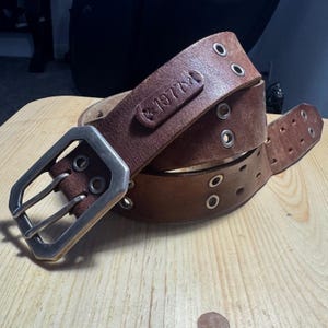 American Eagle Double Prong Grommet Belt 1977 Patch Vintage Y2K sz 36 Preloved