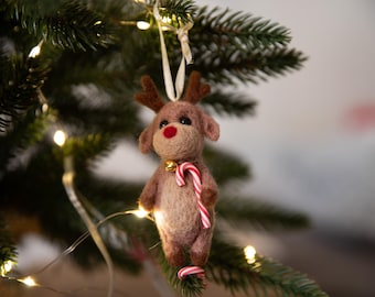 Reno de fieltro hecho a mano para el árbol de Navidad | Mini colgante navideño de lana | Decoración hecha a mano