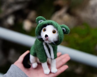 Replika av kattporträtt i ull | Personlig tovad figurin | Kattsouvenir | Handgjord present