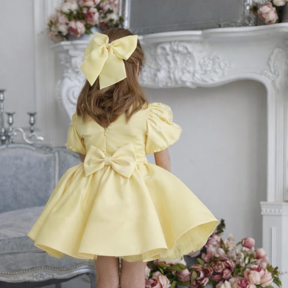 yellow dress girl Flower Satin, Butter Toddler Dress With Pearl Sleeves, Wedding Girl Dress, Pale Yellow Birthday Outfit Sequin leopard halter gown yellow dress girl youtube Perfect for weddings christmaspartyoutfits Style:ES00237MG